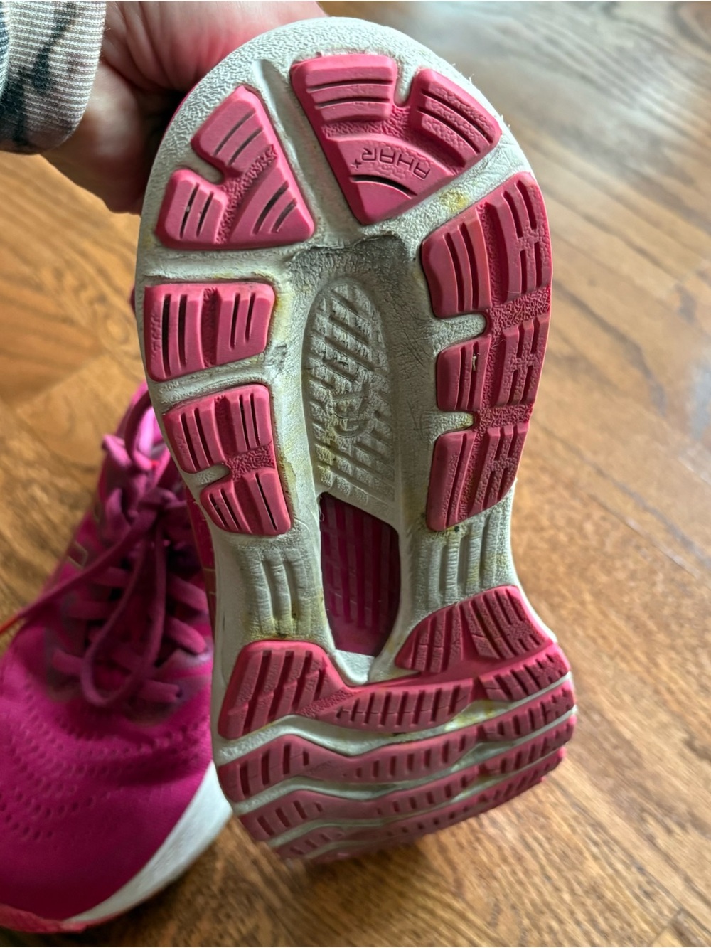 ASICS Women's GEL-Kayano 23 Hot Pink Running Sneakers - Picture 7 of 10